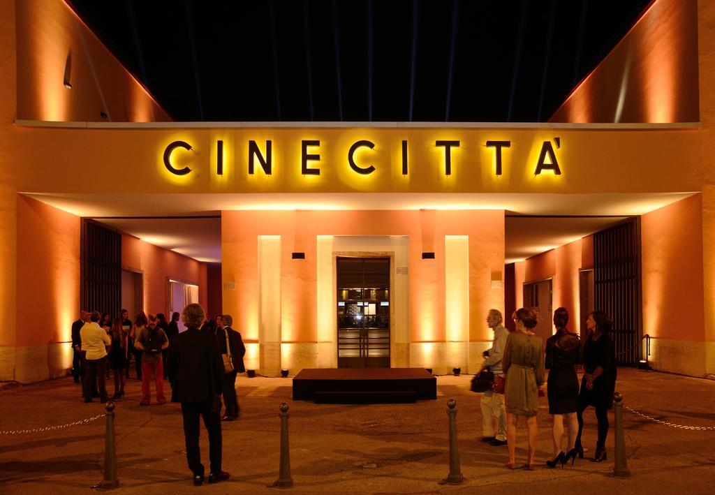 Semesterbostad Cinecitta *